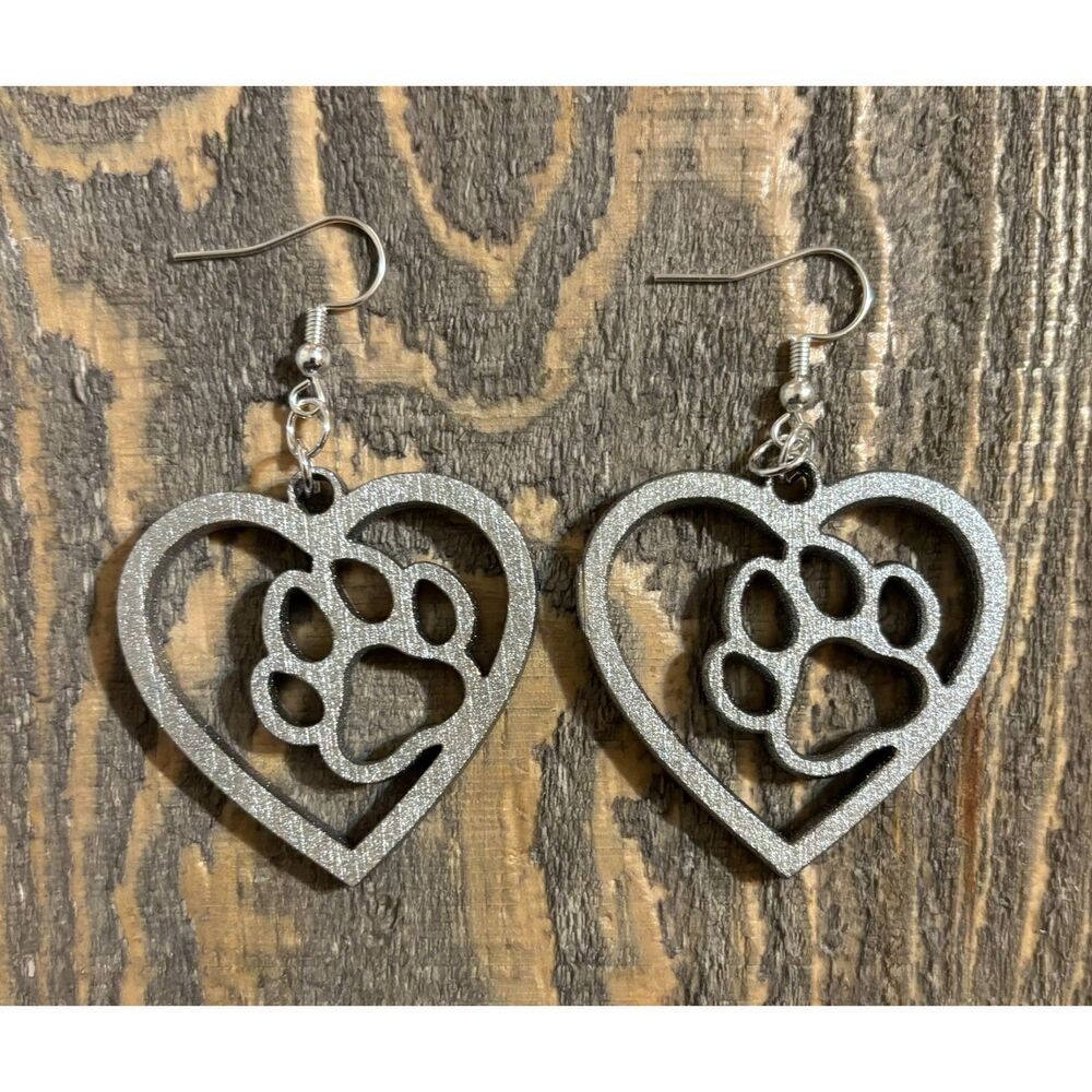Wood Earrings - 1.5" x 1.5" - Paw in Heart - Metallic Silver - E089-06